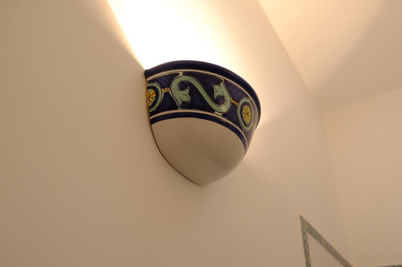 Al Corso Charming Rooms Peschici Bagian luar foto